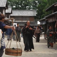 穿越武士 - q0J5CLNC8RMY54I2xApIphTBmCE.jpg