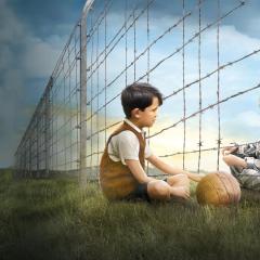 穿条纹睡衣的男孩 - 6aRuABAdhuuDypLGscM7HoEWHx4.jpg