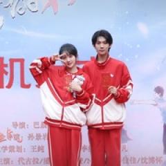 奔赴星辰的我们 - p1768764818358336388.jpg