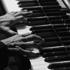 坂本龙一：杰作 - zS1OiCw3opLQYxjmhqhOQ7D7YyD.jpg