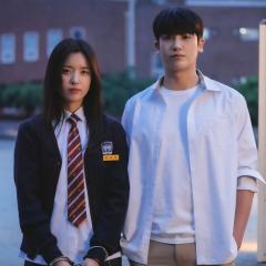 幸福 - ynMYoLg4zVXnhOrSNsgAa18UtiF.jpg