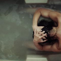 骨灵 - 4FgORvE016TOB59zmZ8taUwTQxR.jpg