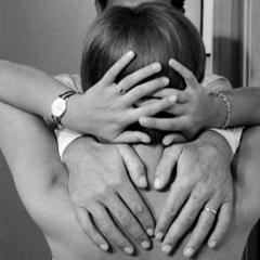 已婚女人 - tHS2ITeZGPGYd37i4LoJ5RNk6Ba.jpg