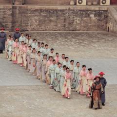金枝欲孽 - zRI4vD2TPDixSvrb5c0siLCDAhn.jpg