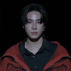 เล่นกับเพื่อนได้มากกว่าเพื่อน - z6NEBIOmC7YGkW5iHX5Q5VOHox2.jpg