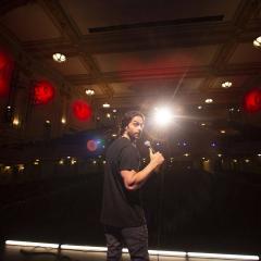 Chris D'Elia: No Pain - kpu8VXat2fgGEgbf87EKRbWrDGu.jpg