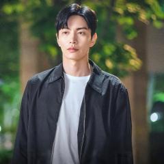 面对自己 - uRaCpPCaq3yY9e4gKD4FjTEaj.jpg