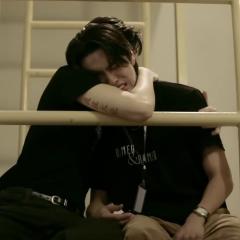 เล่นกับเพื่อนได้มากกว่าเพื่อน - liQ6tjnYV3QOr8xakIxi5OqMIln.jpg