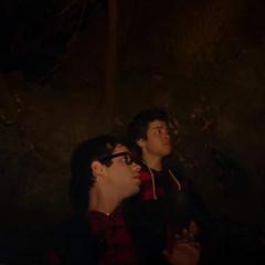 昏神 - 4xsEiJu7itq1WuaKTu2sJQmFasb.jpg